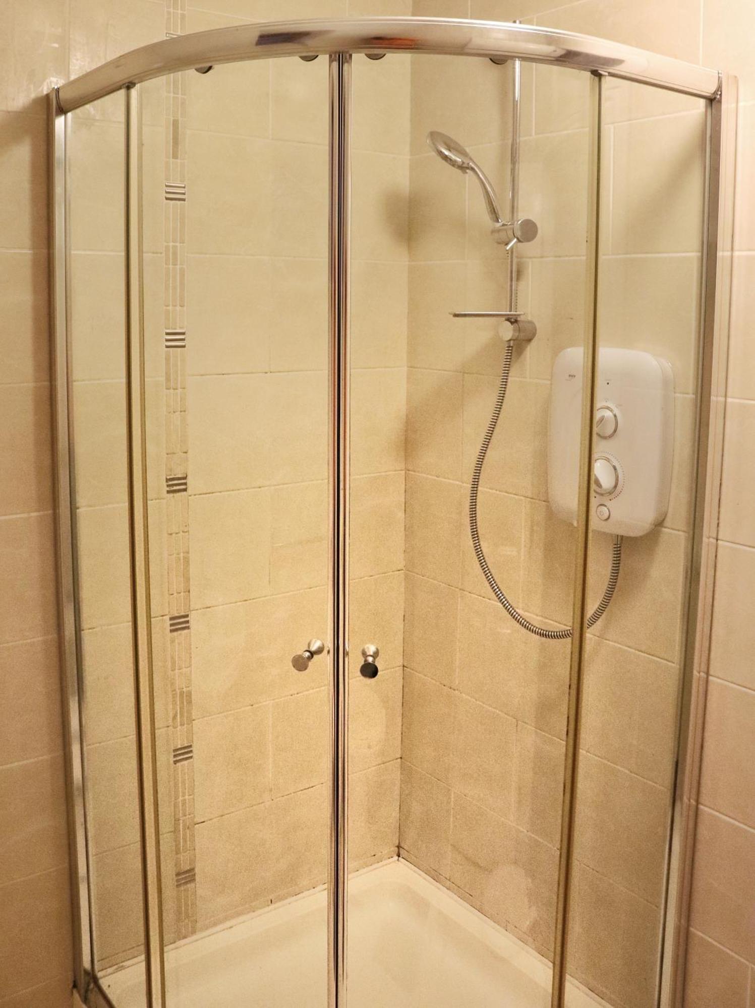 Deluxe Dwelling - 15 Mins From Cork City/Airport Lejlighed Eksteriør billede
